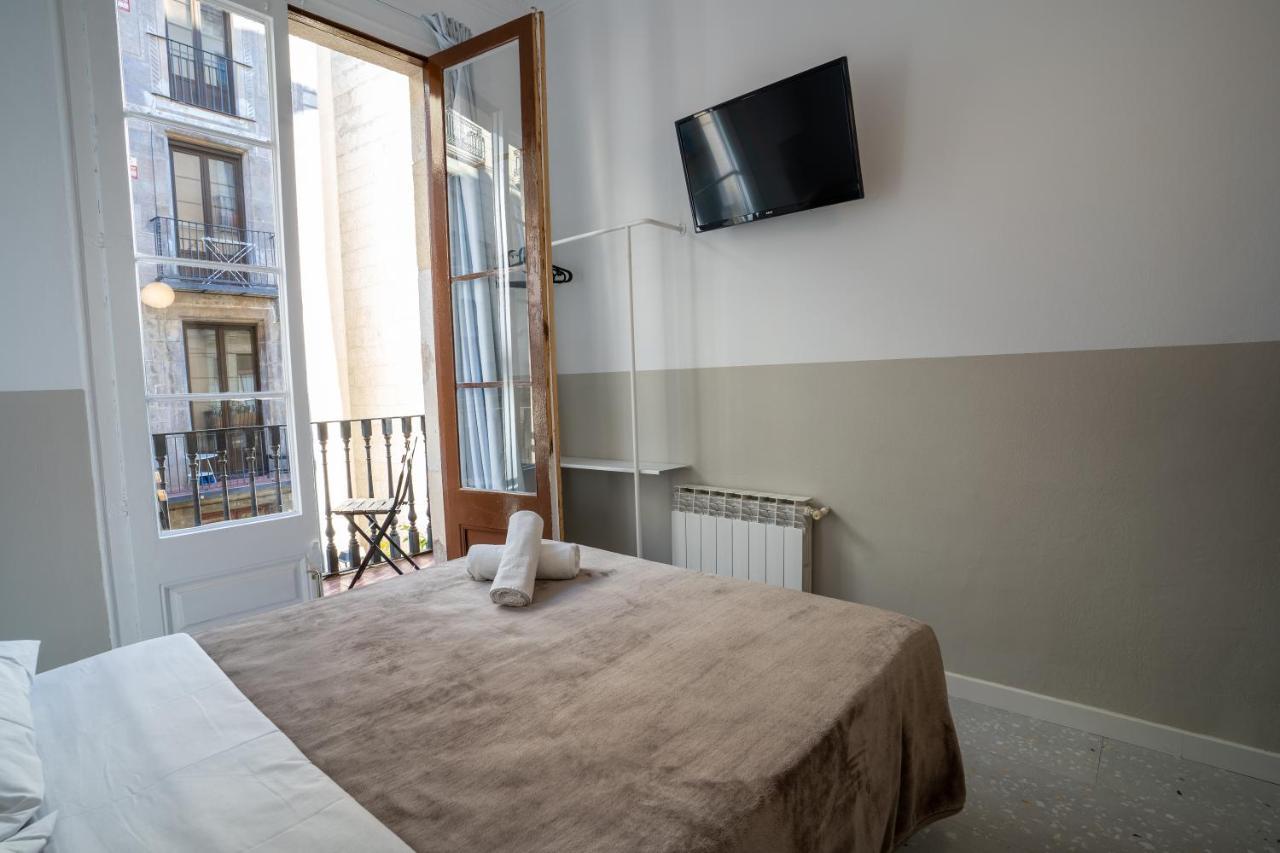 Hostal Hera Барселона Екстериор снимка